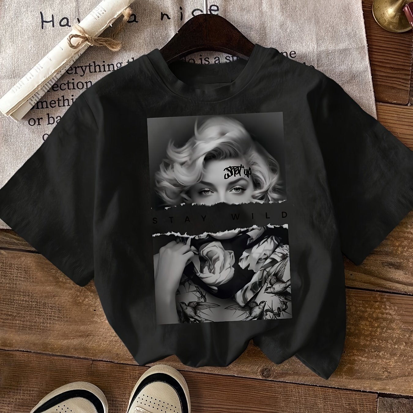 Women's Fashion T-Shirt with vintage portrait print, made of polyester in a casual round neck style and regular length, suitable for all seasons.