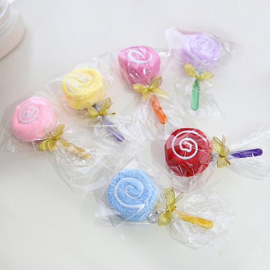 2 or 4 pieces of lollipop-shaped cake towels, a creative and charming gift for weddings or birthdays.