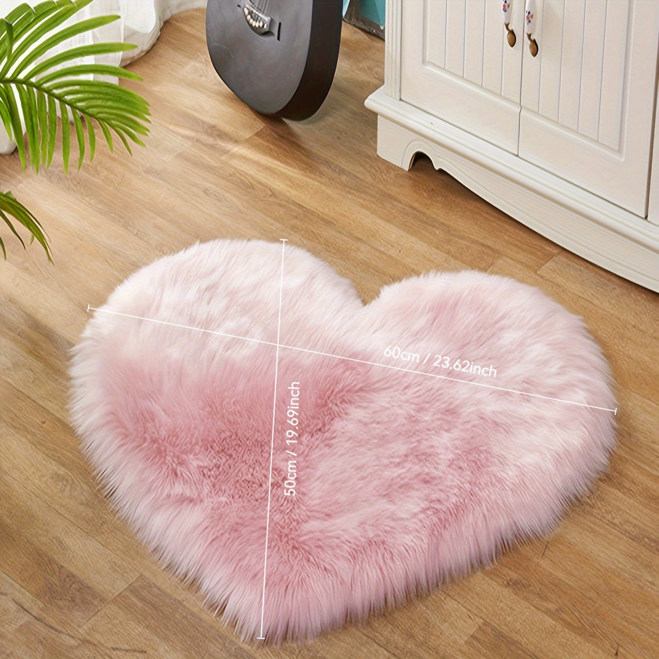 Soft and Cozy Heart-Shaped Plush Pink Faux Sheepskin Rug - A Delightful Addition for Girls' Bedroom, Vanity Chair, and Home Decor | Ideal Present for Christmas, Valentine's Day, and Thanksgiving