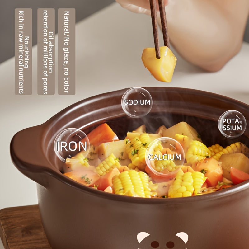 Large capacity 4.5 L non-stick cookware with lid, free from harmful toxins PTFE and PFOA. Features a heat-resistant handle and quick boil steamer. Compatible with all burners, this quick cooker is perfect for a variety of cooking tasks. Multi-functional