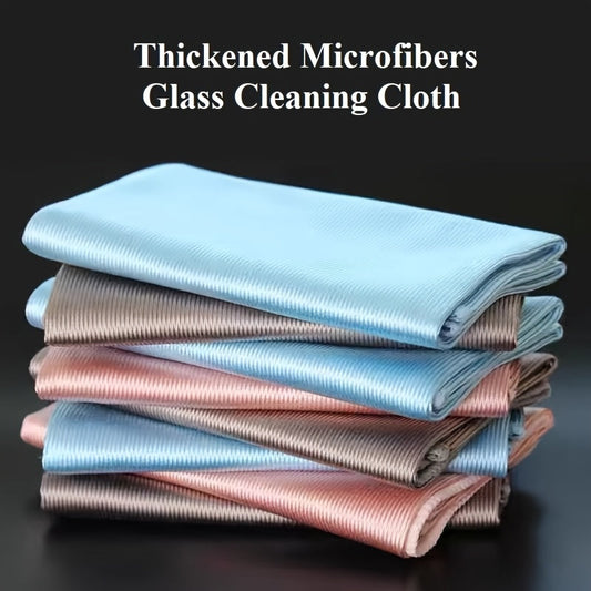 Set of 3 Microfiber Cleaning Cloths Specifically Designed for Glass Surfaces, Ultra-Fine and Lint-Free, Square Shape for Mirror Cleaning, Leaves No Water Marks