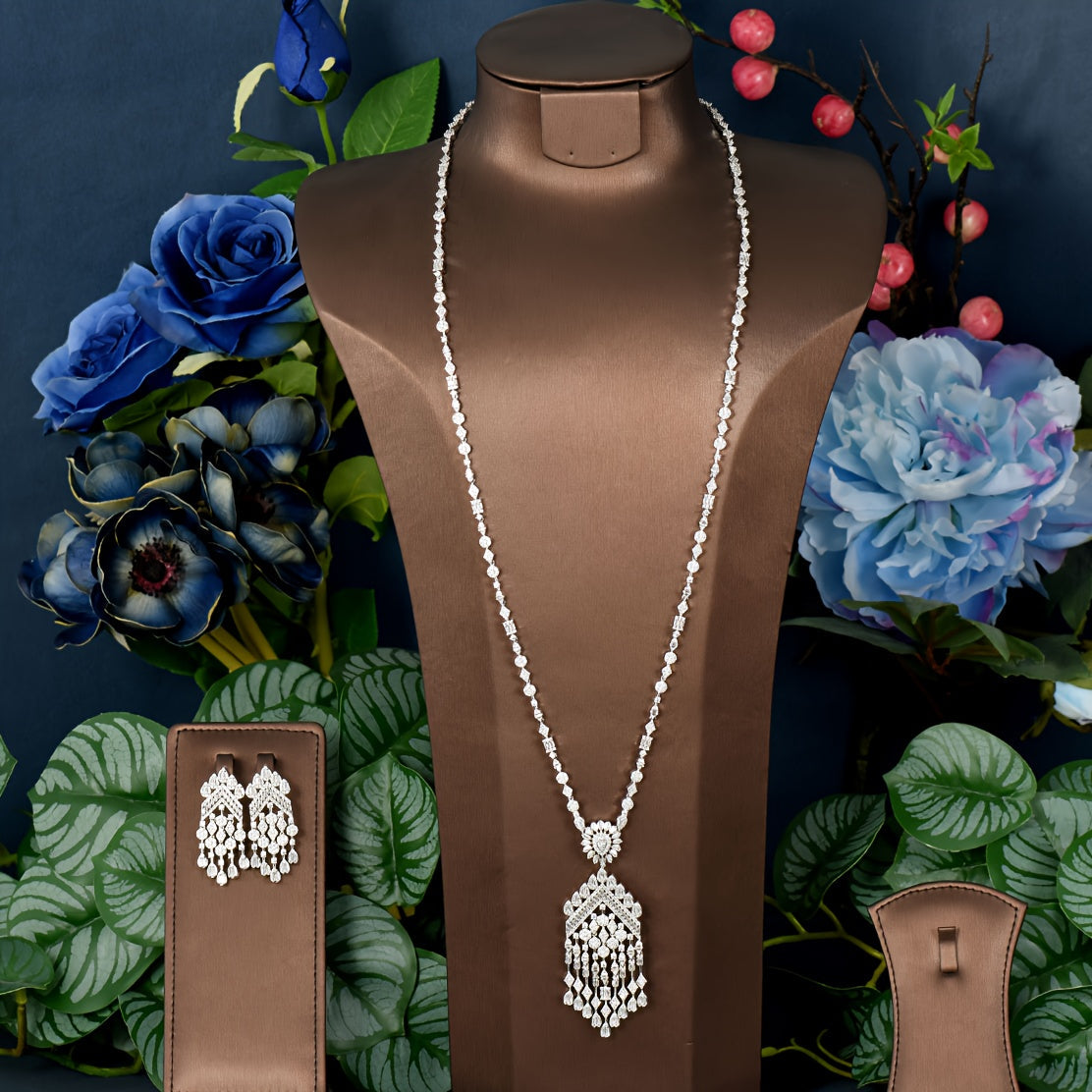 Stunning AAA Zirconia Jewelry Set for Women - White with Gold Plating Necklace & Earrings, Ideal for Special Occasions like Weddings and Parties.