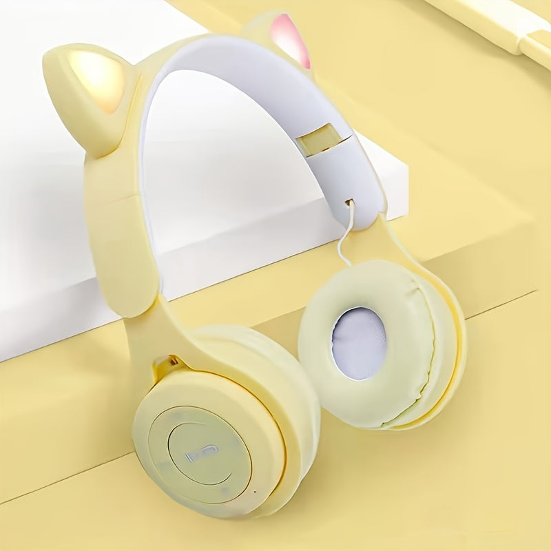 Wireless headphones with gradient color LED light cat ears