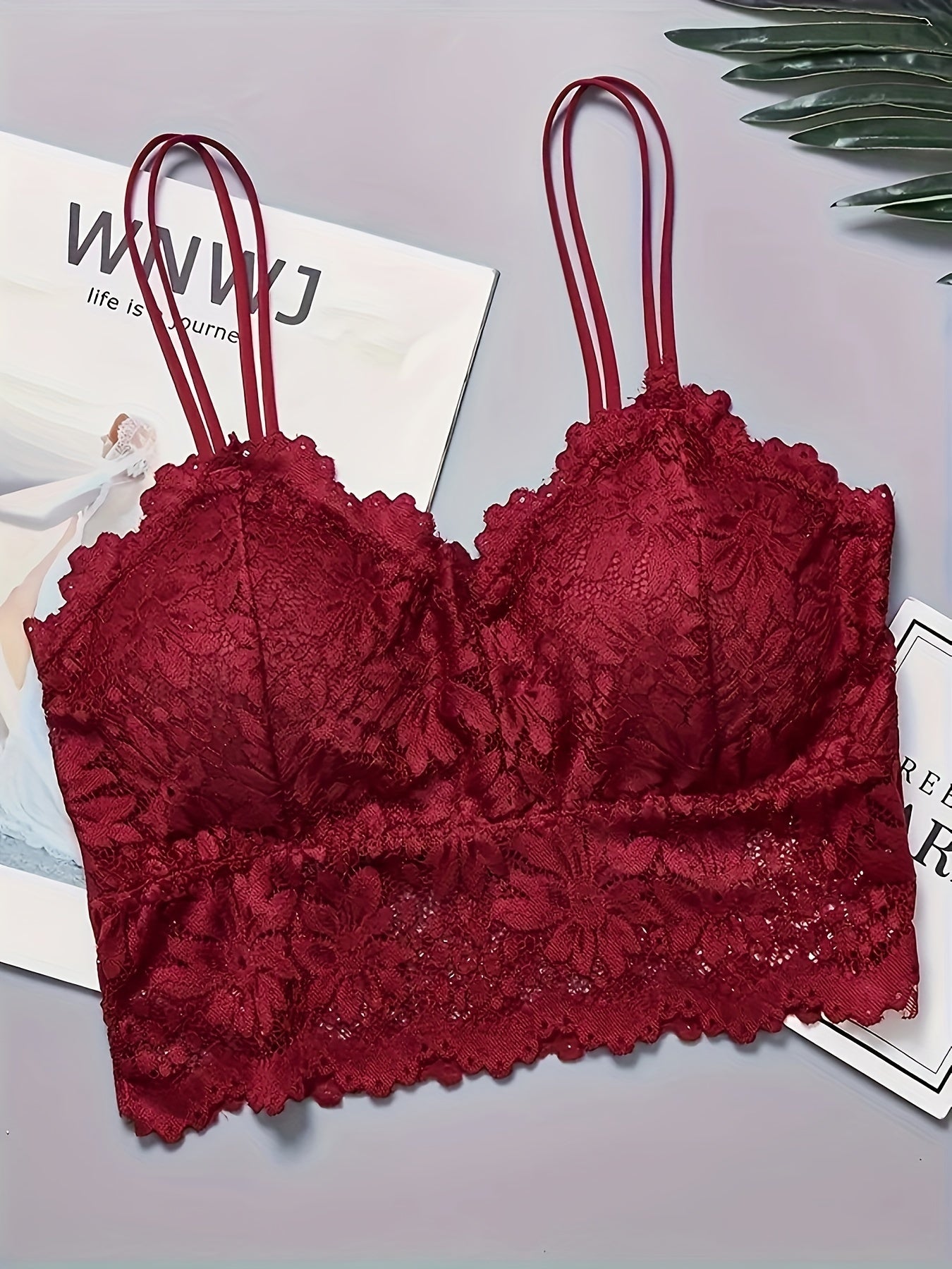 Wireless Lace Bra with Scallop Trim, Comfortable and Breathable Women's Lingerie