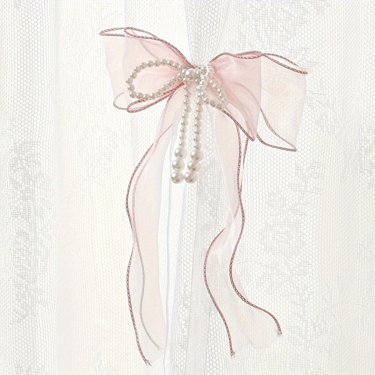 Decorate your home with this set of 1 or 2 pieces of curtain binding rope, featuring a faux pearl bow and DIY curtain clip. These tiebacks are perfect for holding back your curtains and adding a touch of elegance to your living room, office, or home