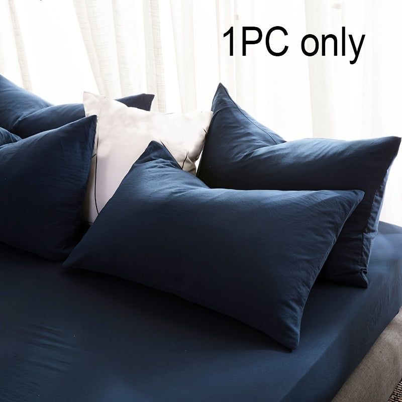 One piece set of 100% Brushed Pillowcases (Without Pillow Core) that are ultra soft and cozy, while also being wrinkle, fade, and stain resistant. Features envelope closure for easy use on bed pillow cases.