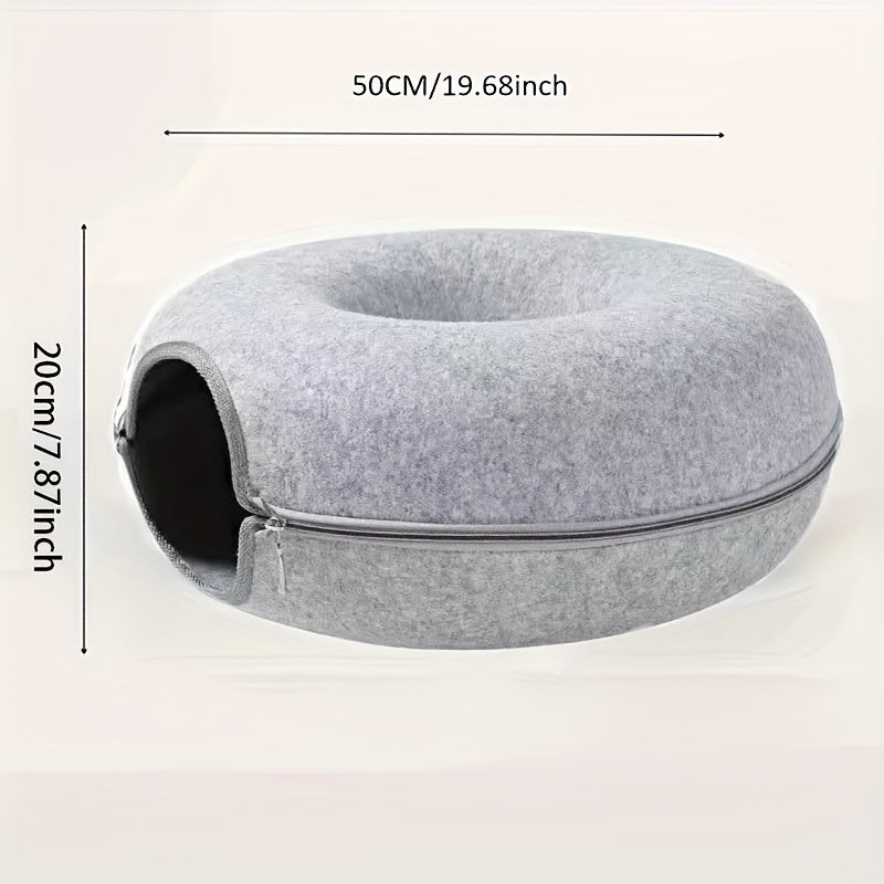 Cat Tunnel Bed that is lightweight, scratch-resistant, and suitable for all seasons.