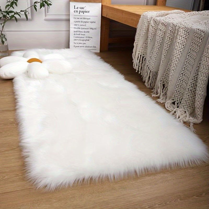 Soft and Fluffy Long Plush Bedroom Bedside Rug made of Artificial Fur, Washable and Ideal for Living Room and Bedroom Window Decoration