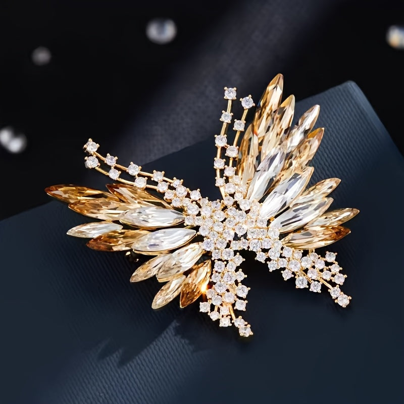 Stylish Gradient Crystal Butterfly Brooch - Sophisticated 3D Rhinestone Lapel Pin for Coats & Suits, Ideal Gift for Women, Graceful and Adorable Design, Inspired by Simulation Modeling, Unique Butterfly Shape with Irregular Form.