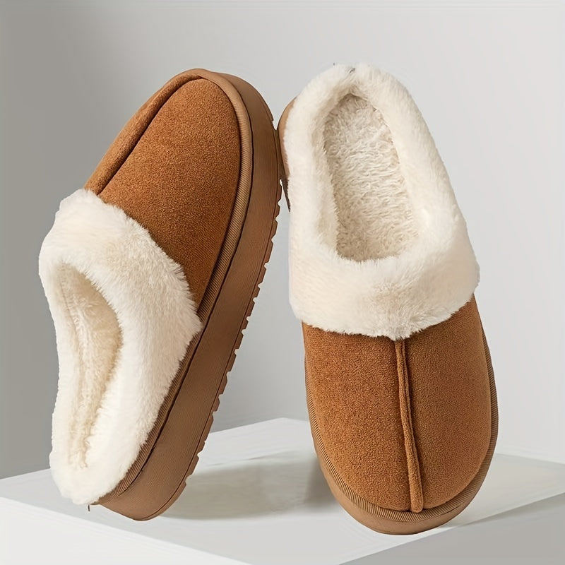 Comfortable fleece-lined slippers for women, warm and non-slip for winter indoor wear.