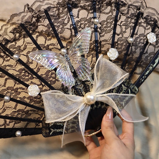 Beautifully designed in an elegant European style, this lace handheld fan is perfect for parties, shows, cosplay, and photo shoots. Its intricate rose pattern adds a touch of sophistication to any outfit.