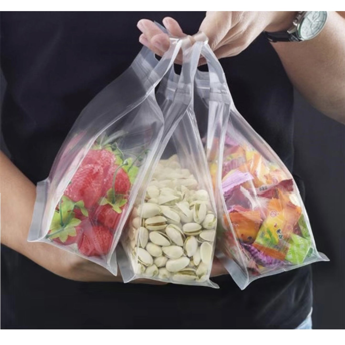 Reusable Silicone Leakproof Food Storage Bags - Set of 5 for Nuts, Grains, Vegetables, Fruits, and Snacks. Perfect for Organizing in the Kitchen or Travel.