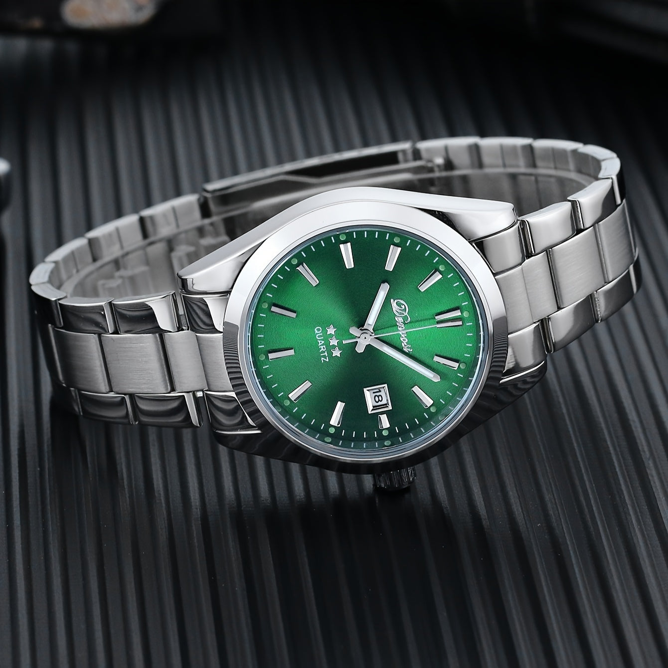 Men's Waterproof Luminous Quartz Watch that is Simple, Versatile, and Casual