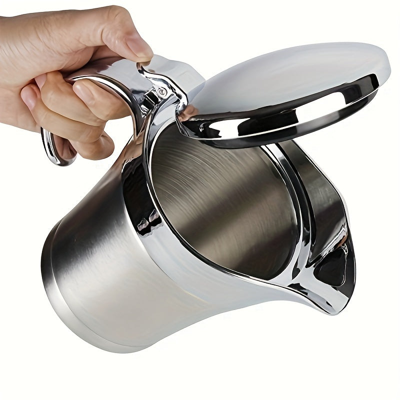 Insulated stainless steel gravy boat with hinged lid, perfect for Thanksgiving gravy or cream (450ml/16 oz).