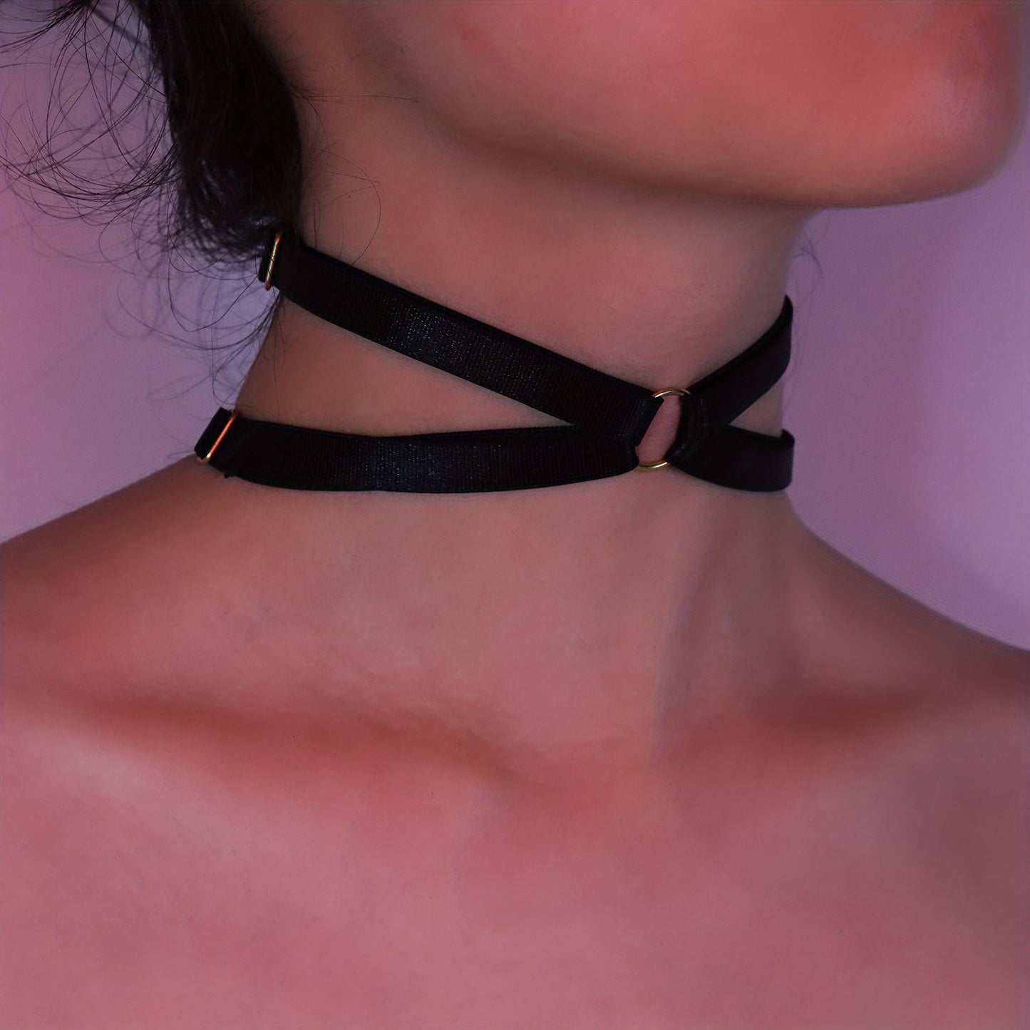 Stylish and cute bow collar designed for adult women, a fashionable and sexy accessory.