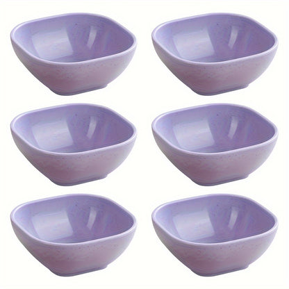 6 pack of 9.65 cm square dessert bowls made of rust-resistant polypropylene (PP). Ideal for serving condiments, jam, and side dishes in the home kitchen and dining.