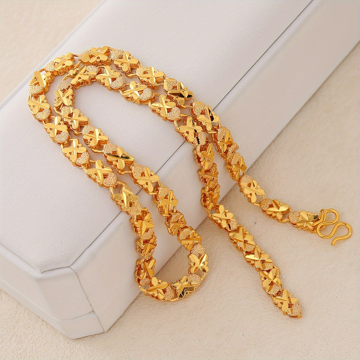 Stylish Retro-Inspired 24K Gold Plated Link Necklace for Women - Ideal for Weddings & Everyday Elegance, Middle Eastern, Bridal Jewelry