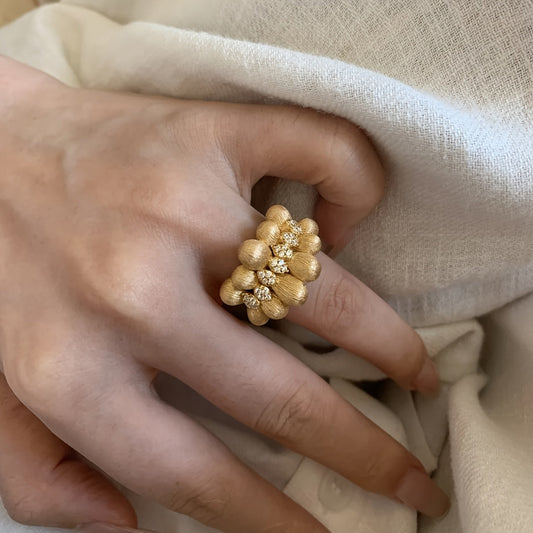 Timeless French Design 18K Gold Plated Ring with Synthetic Zirconia - Adjustable and Elegant for Women. Ideal for Everyday or Special Events, a Perfect Valentine's Day Gift.