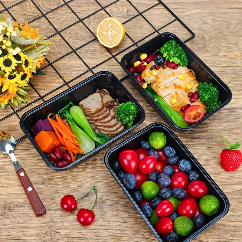 Set of 10 containers, each 35oz. These meal prep containers are microwaveable and come with lids. They are leakproof, stackable, and disposable bento boxes perfect for healthy meals and on-the-go foods.