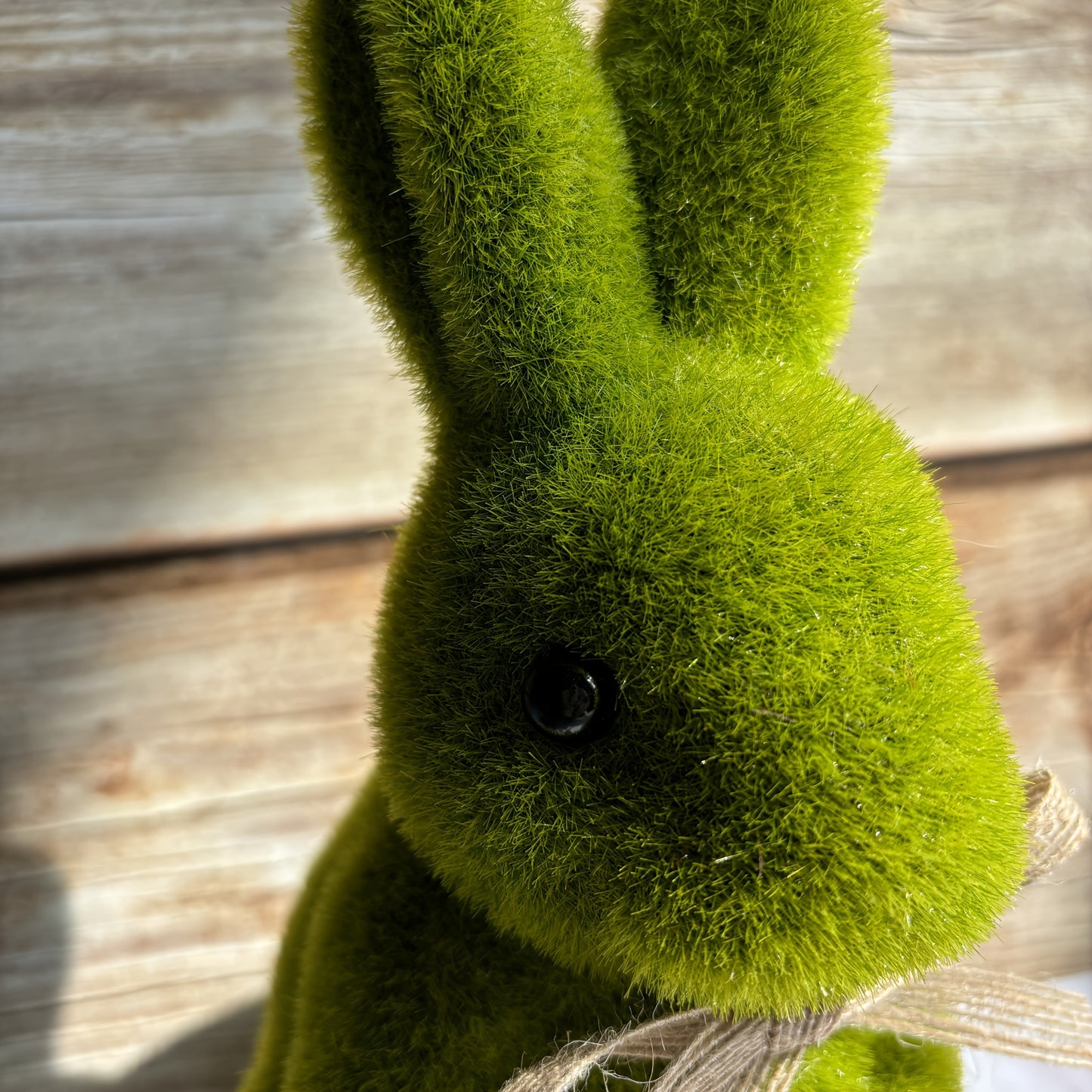 Charming 16.76cm Green Flocked Bunny Statue for Easter and Spring Garden Decor, with Ribbon Accent. Perfect for Holiday Celebrations and Home Yard Display.