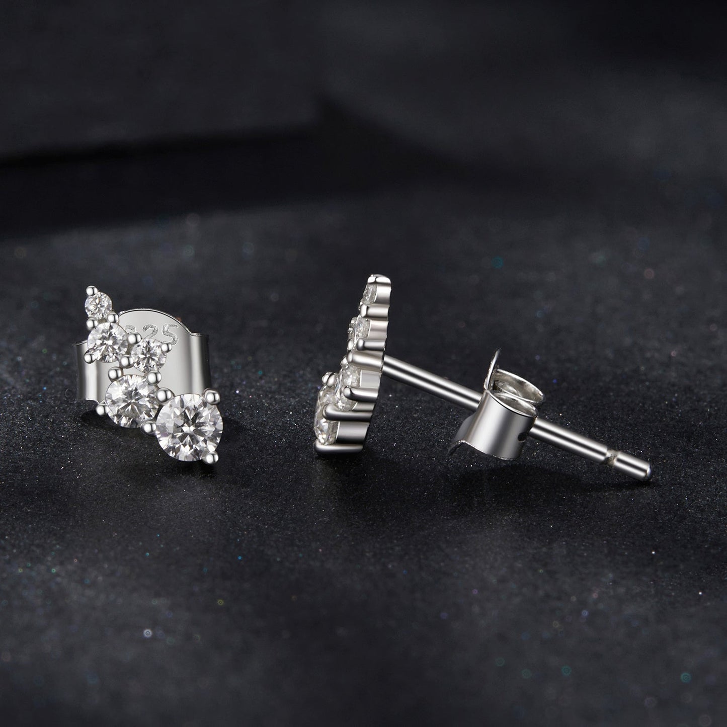 These luxurious and elegant fashion earrings for women are made from 1.7G of 925 silver and feature a stunning array of Moissanite stones including 0.005CT, 0.01CT, 0.015CT, 0.03CT, and 0.06CT. Whether you're attending a party, wedding, or simply looking