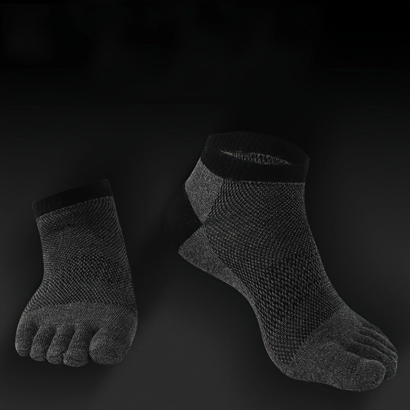 5 pairs of men's anti odor split toe low cut socks, ideal for daily and outdoor wear in spring and summer.