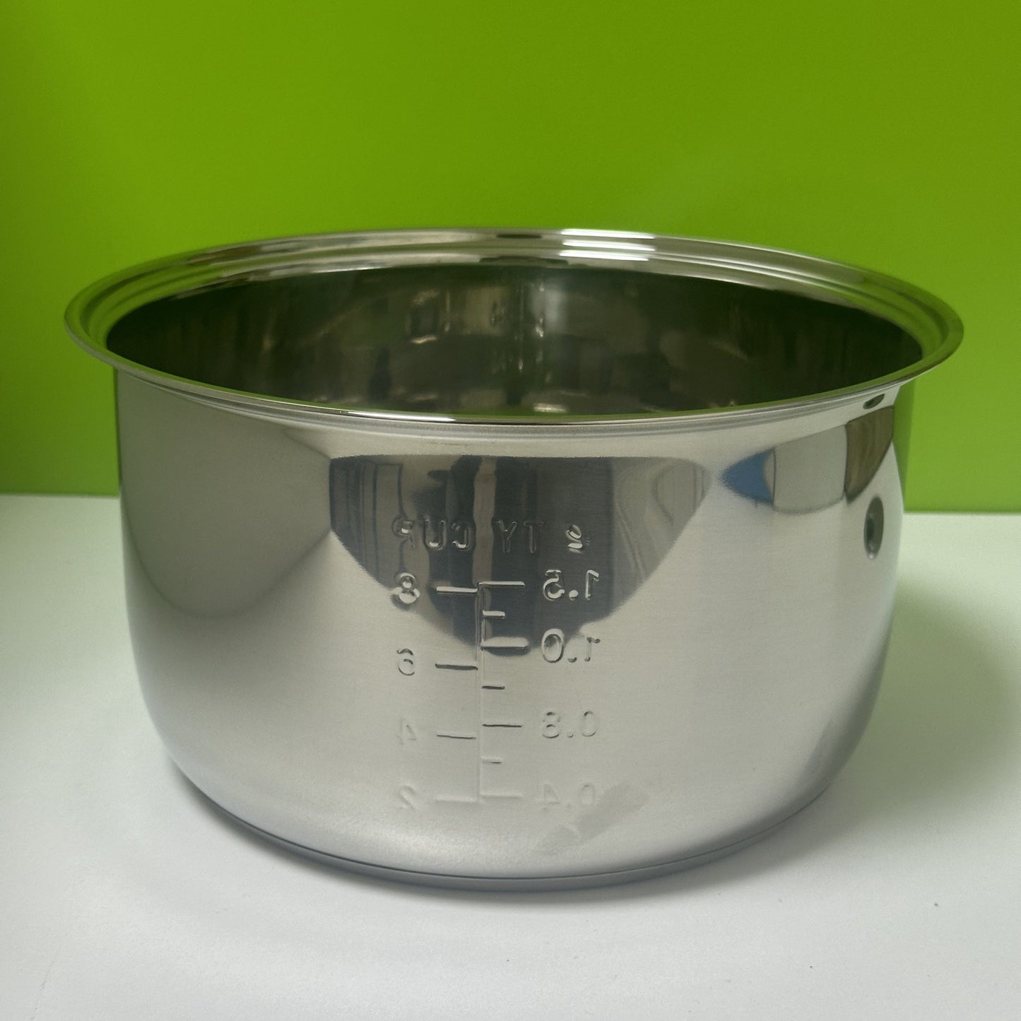 Compatible with most rice cookers, this stainless steel inner pot is designed for a 4L electric rice cooker. The insert bowl is made with food-grade materials to ensure safe contact with your food.