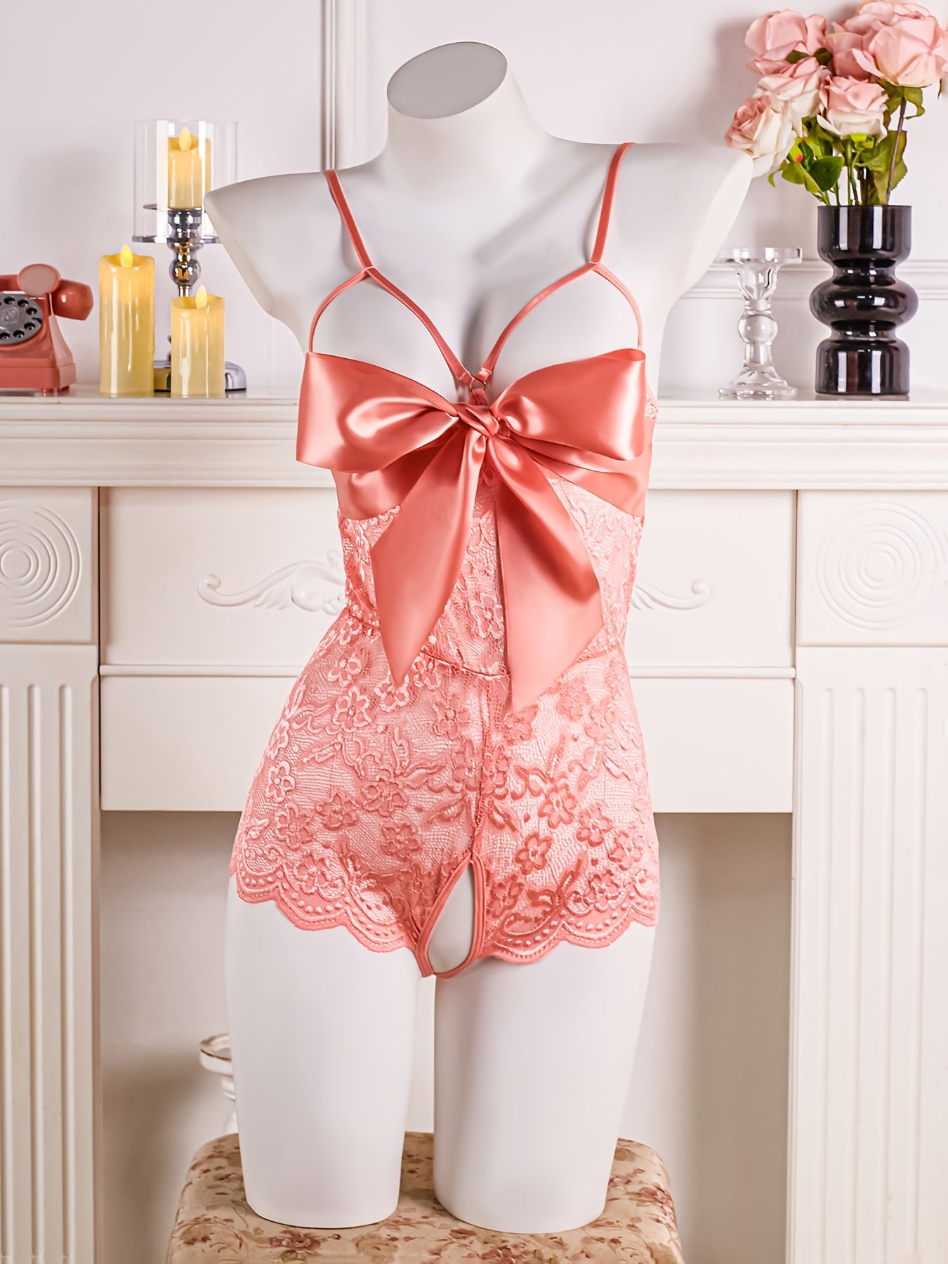 Women's lace bodysuit with large hollow-out bow tie front, light support fabric, made of 88% polyamide and 12% elastane, no padding, ideal for Valentine's Day.