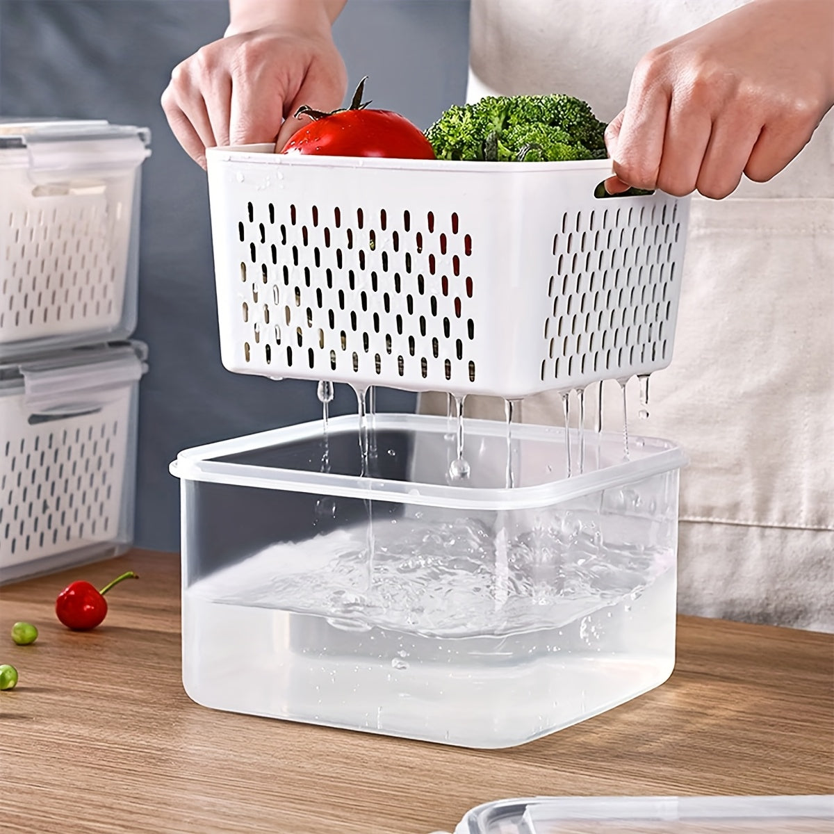 9-piece BPA-free plastic food storage set with drain baskets and lids for fruits, vegetables, and food. Leak-proof, freezer-safe, and reusable.