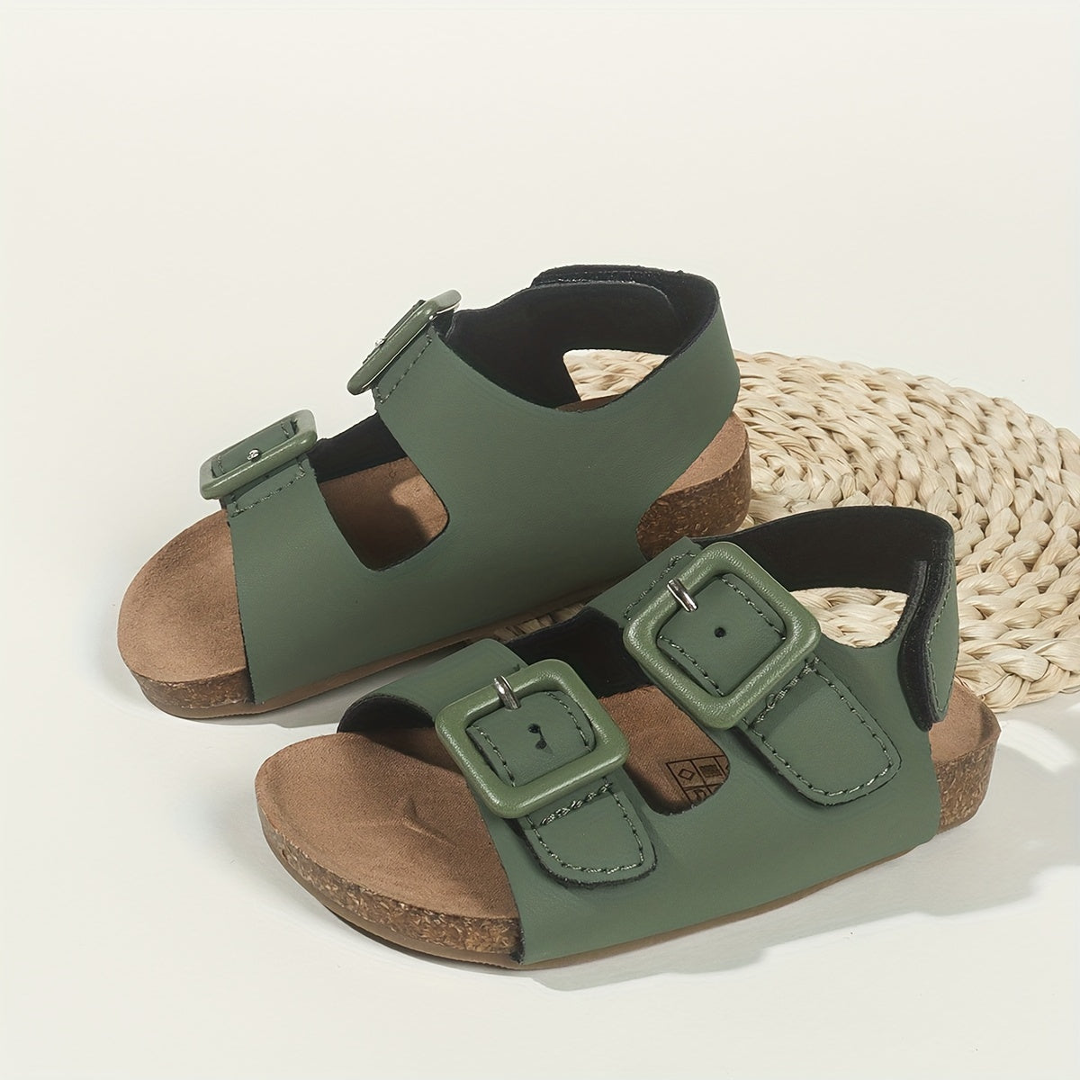 Fashionable youngsters' all-match slippers with adjustable size, comfortable sole, and soft upper in military green, black, gray, beige, dark blue, earth yellow, and brown.