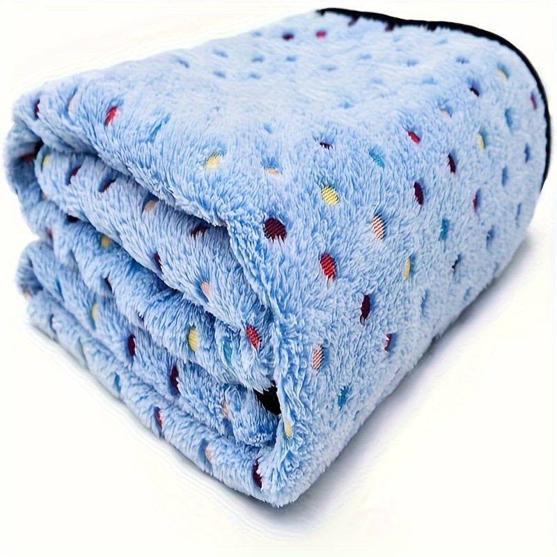 Soft and Cozy Coral Fleece Flannel Pet Blanket, Ideal for Dogs and Cats to Snuggle in, Provides Warmth and Comfort as a Nest Mat or Bed Cover