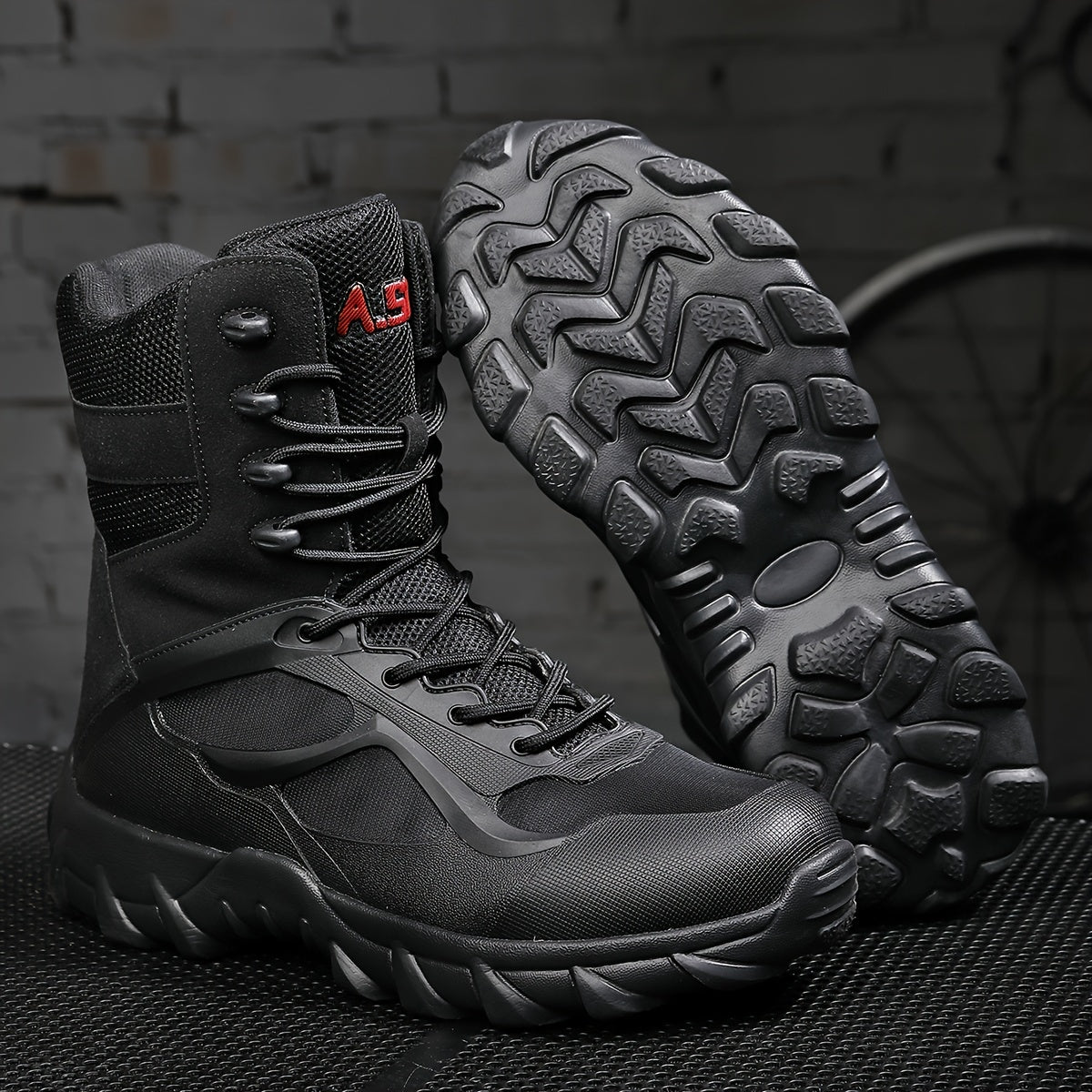 High-top hiking boots for men with breathable fabric, non-slip soles, and zip/lace closure, perfect for all seasons including autumn.