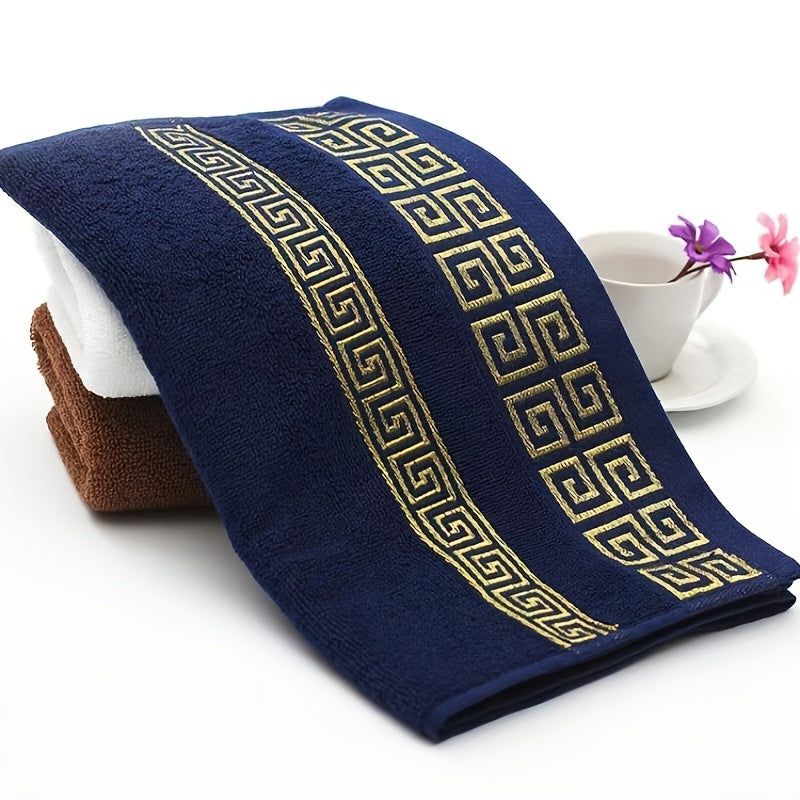 Soft velvet towel with embroidery, high absorbency, skin-friendly; ideal for home, hotel, bathroom.