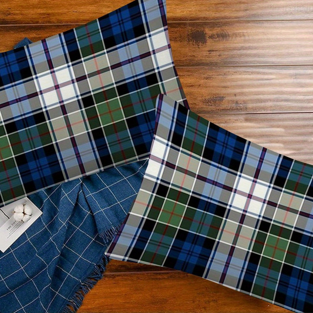 Set of 2 Clan Colquhoun Tartan Pillow Covers, measuring 30.48x50.8 cm each. Made of double-sided short plush print polyester, these decorative cushion cases are perfect for both sofa and bedroom decor. Item code: DIJIULU7107.