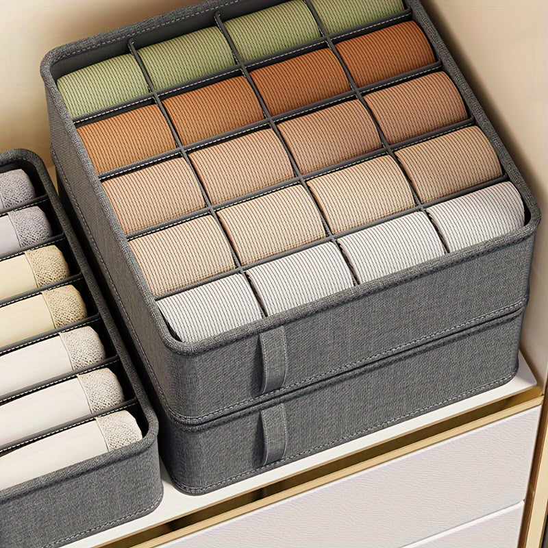 Pure gray cationic sock storage boxes in 6, 7, or 20 compartments. Ideal for organizing socks, bras, and underwear at home. Foldable and versatile.