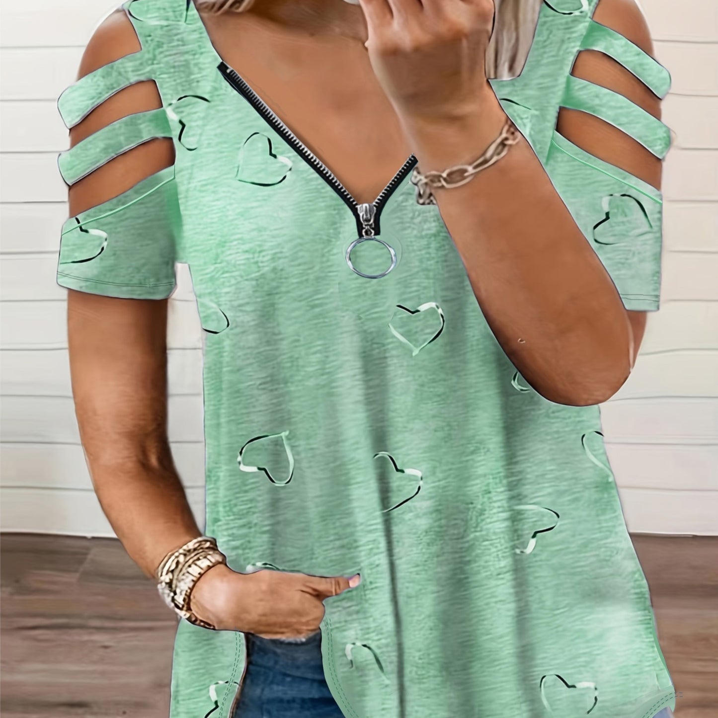 Plus Size Heart Print T-Shirt with Half Zip, Women's Casual Clothing