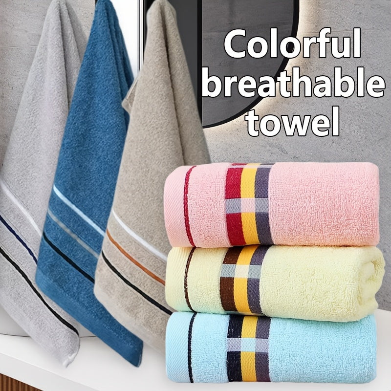 3 vibrant striped travel towels made of a quick-drying and lightweight blend. Ideal for face, bath, sports, hotel, spa, and camping. Multipurpose towels in blue, pink, and beige with a