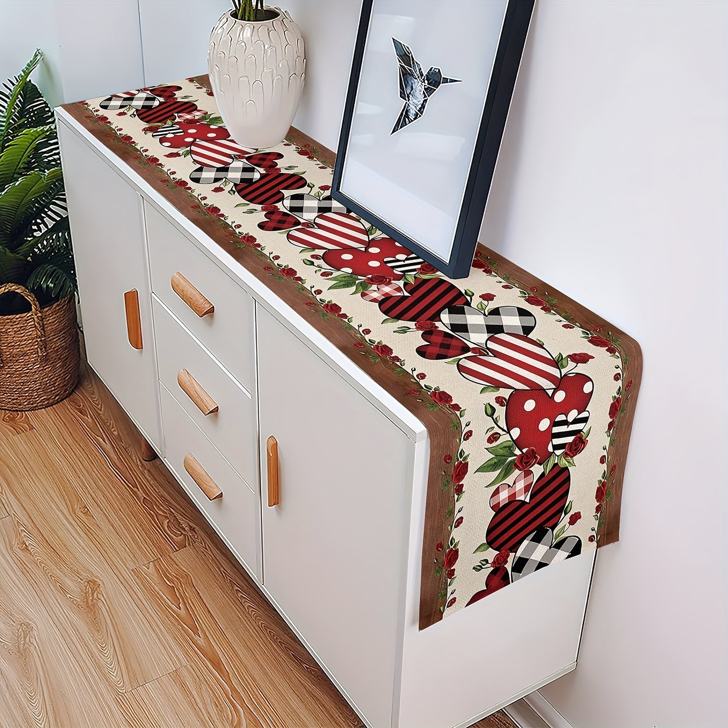 Washable kitchen table runner with Valentine's Day theme, red heart leaf design, and non-slip insulated backing. Perfect for parties and adding a festive touch to your table.