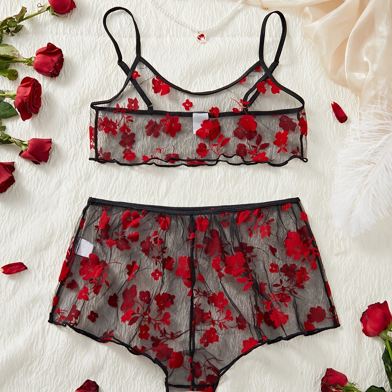 Ladies' lingerie set