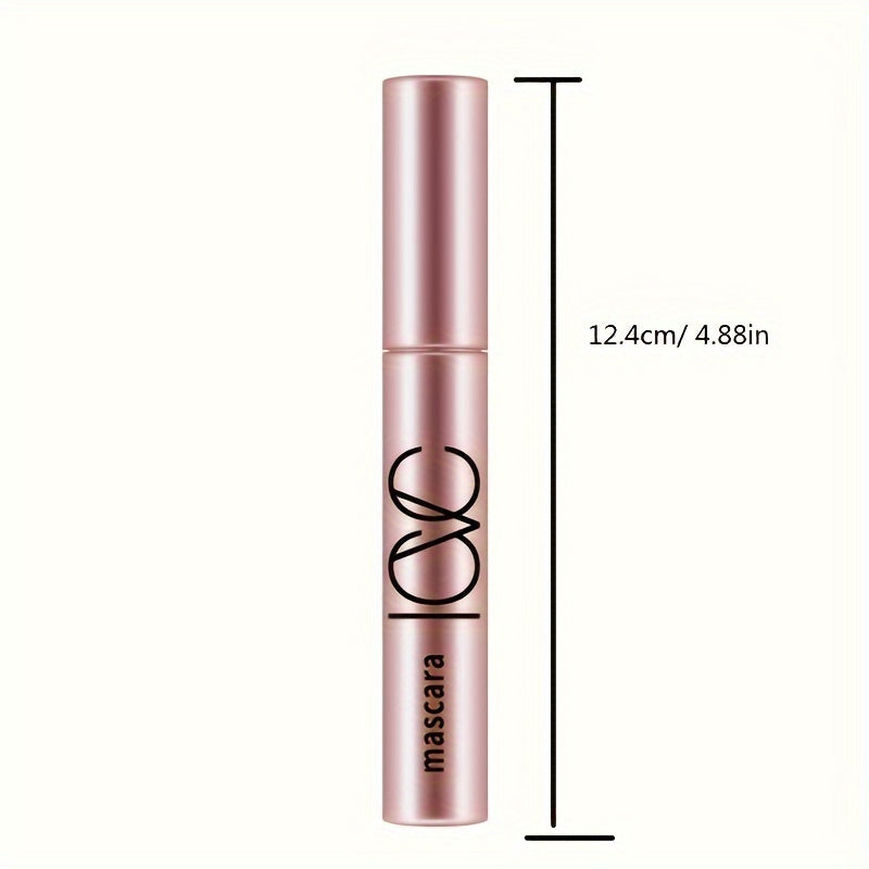 Waterproof 4D mascara in black for voluminous and lengthened lashes that is non-caking and easy to remove with makeup remover. Ideal for all skin types.