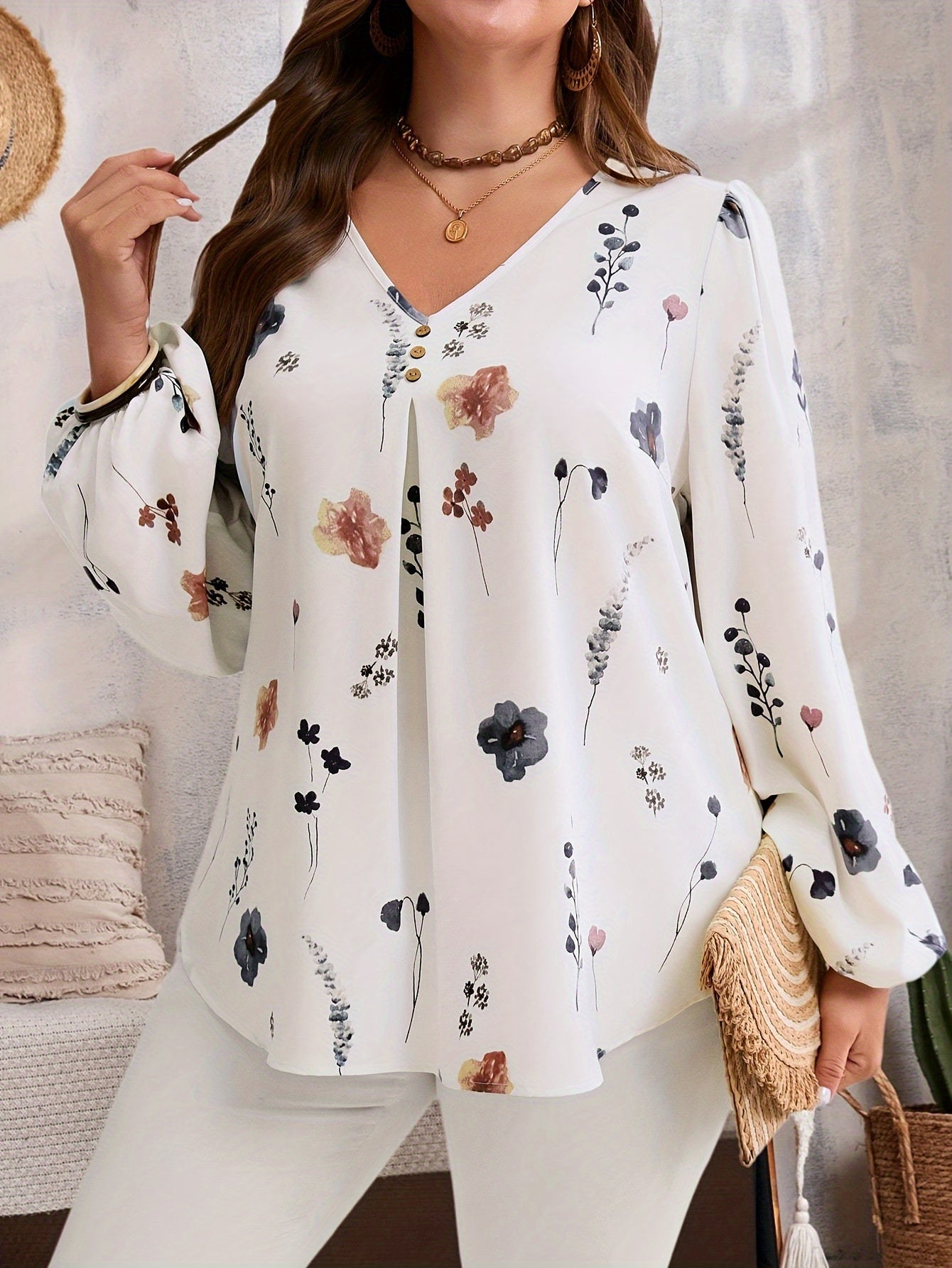 Elegant V Neck Floral Blouse with Lantern Sleeves for Plus Size Women in Spring & Fall