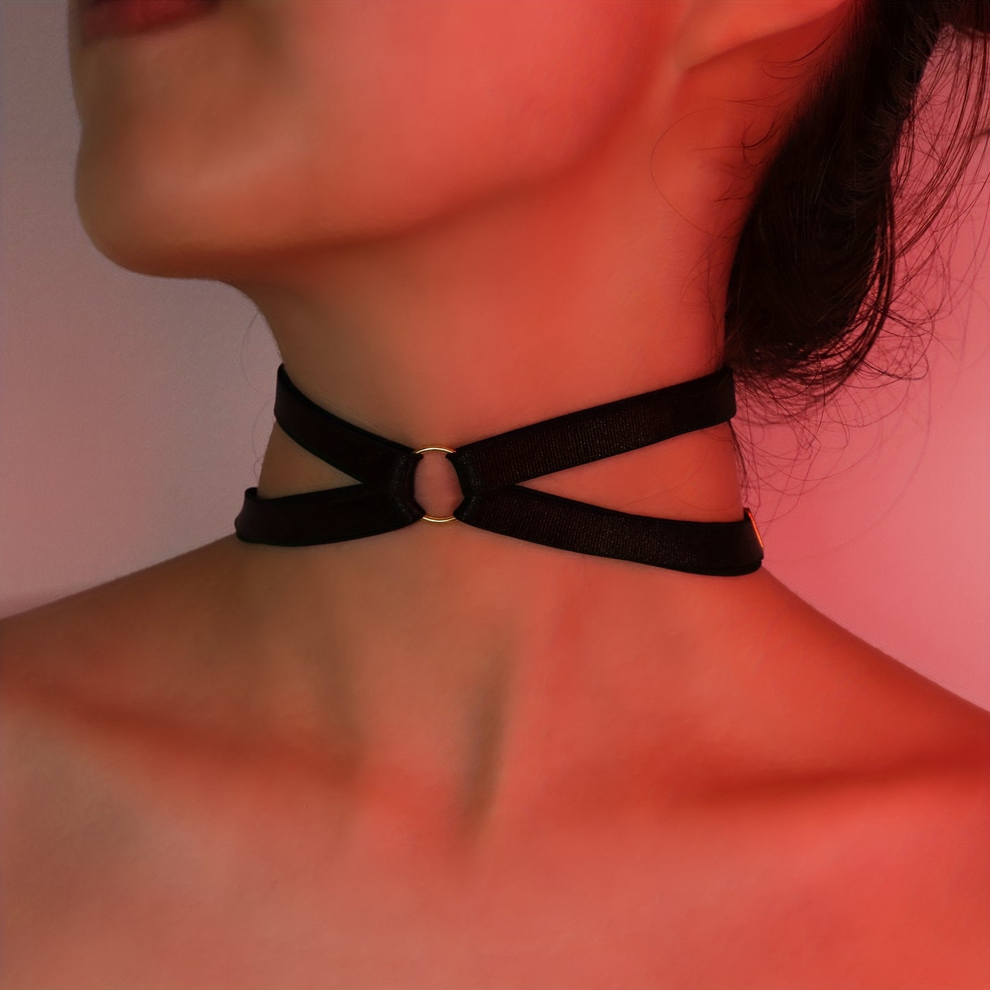 Stylish and cute bow collar designed for adult women, a fashionable and sexy accessory.