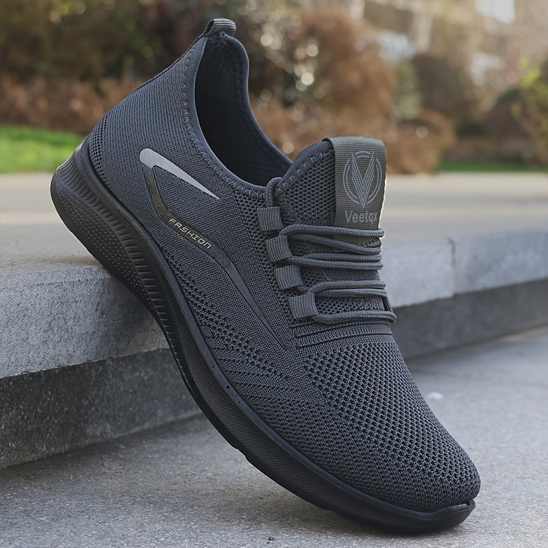 Sturdy, breathable sneakers for outdoor jogging - men's training shoes