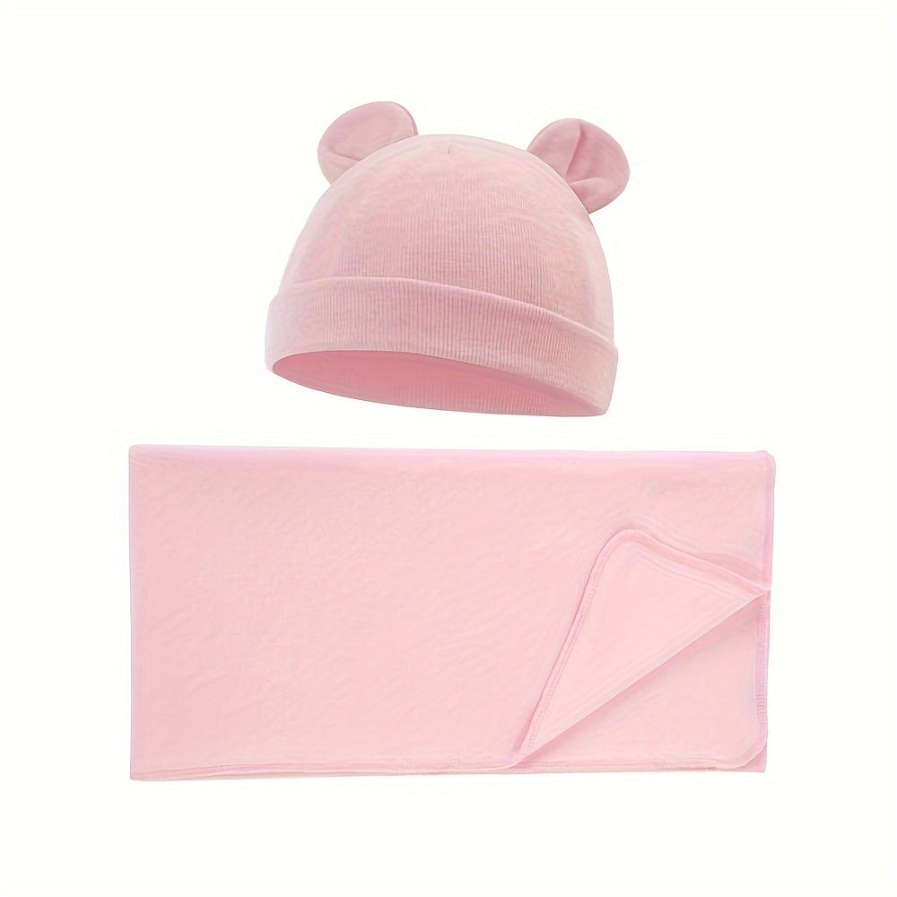 Set of newborn infant hats and receiving blankets for baby boys and girls aged 0-6 months, perfect for swaddling.