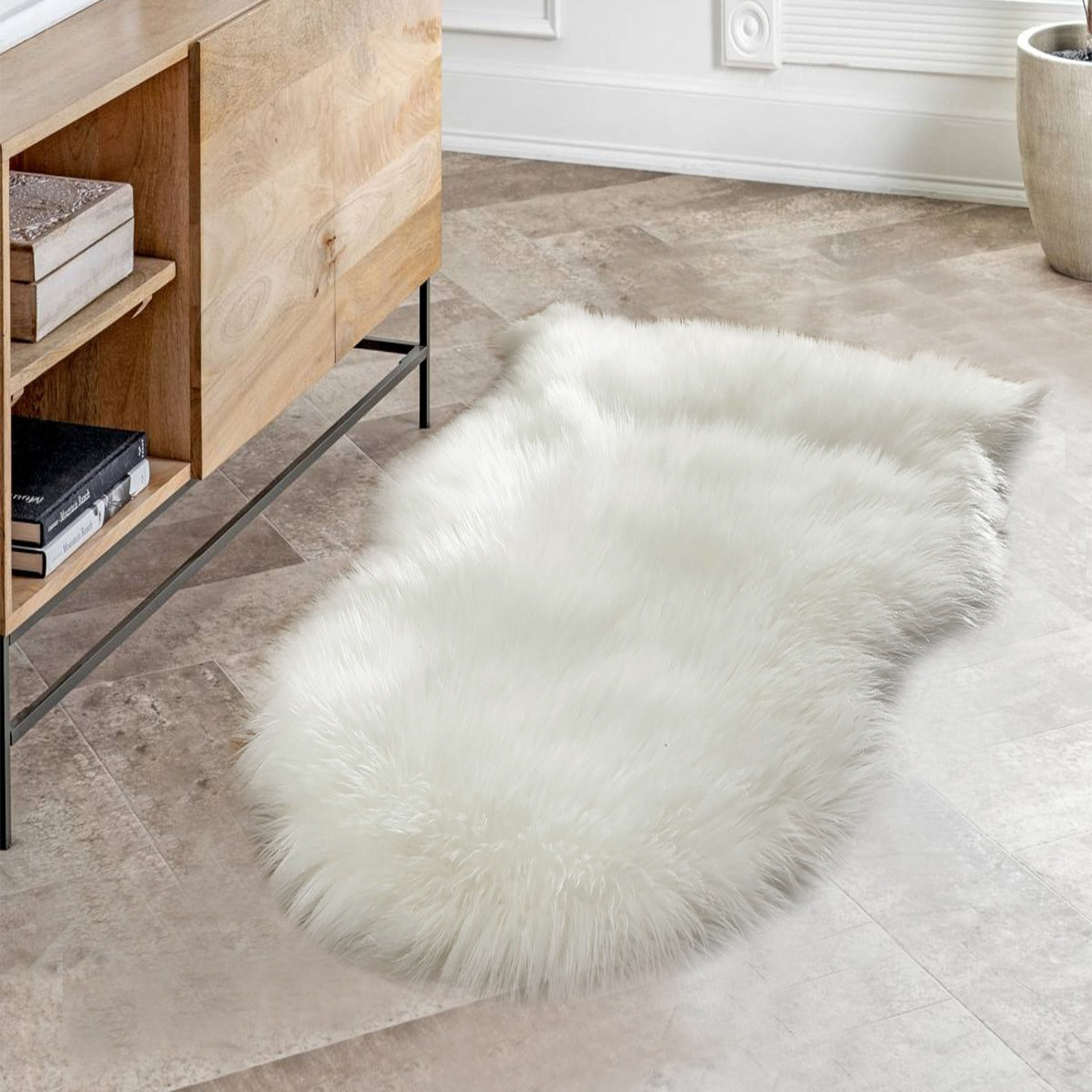 White Plush Faux Fur Rug, Soft Throw Rug, Washable Fluffy Area Rug, Fuzzy Shag Rug Perfect for Living Room, Bedroom, Nursery Decor - 1 Piece