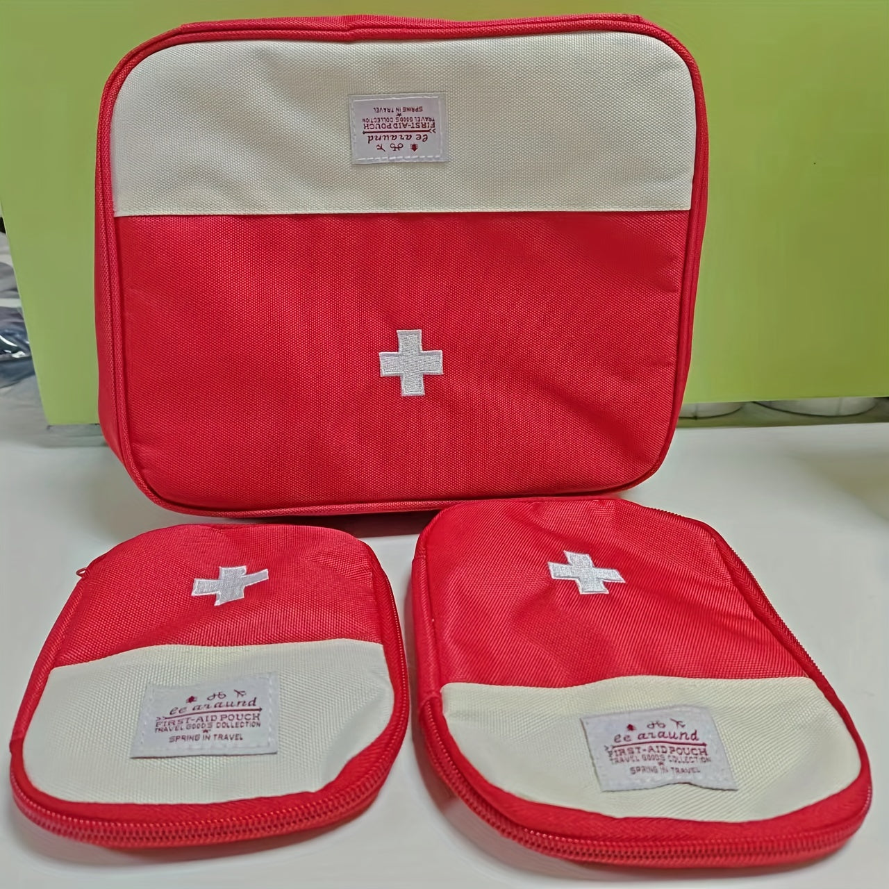 Travel in style with these 3 portable medicine storage bags, perfect for mothers on the go. These organizers are great for emergency situations and make a thoughtful gift for Christmas, Halloween, Thanksgiving, Valentine's Day, or Easter.