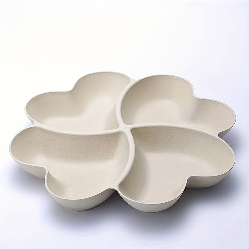 Reusable heart-shaped fruit tray for snacks and desserts at home, parties, weddings, and cafes.