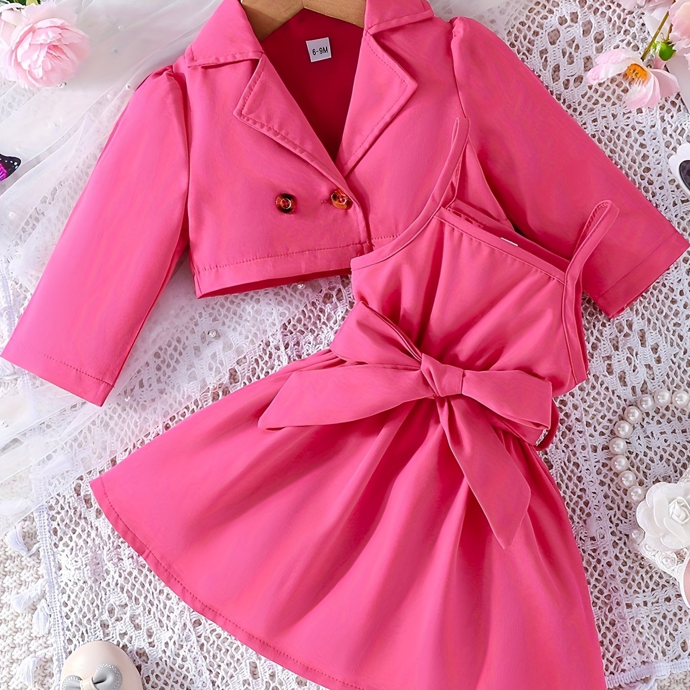 2-piece set for girls includes solid color long-sleeve coat with collar and camisole dress for outdoor wear.