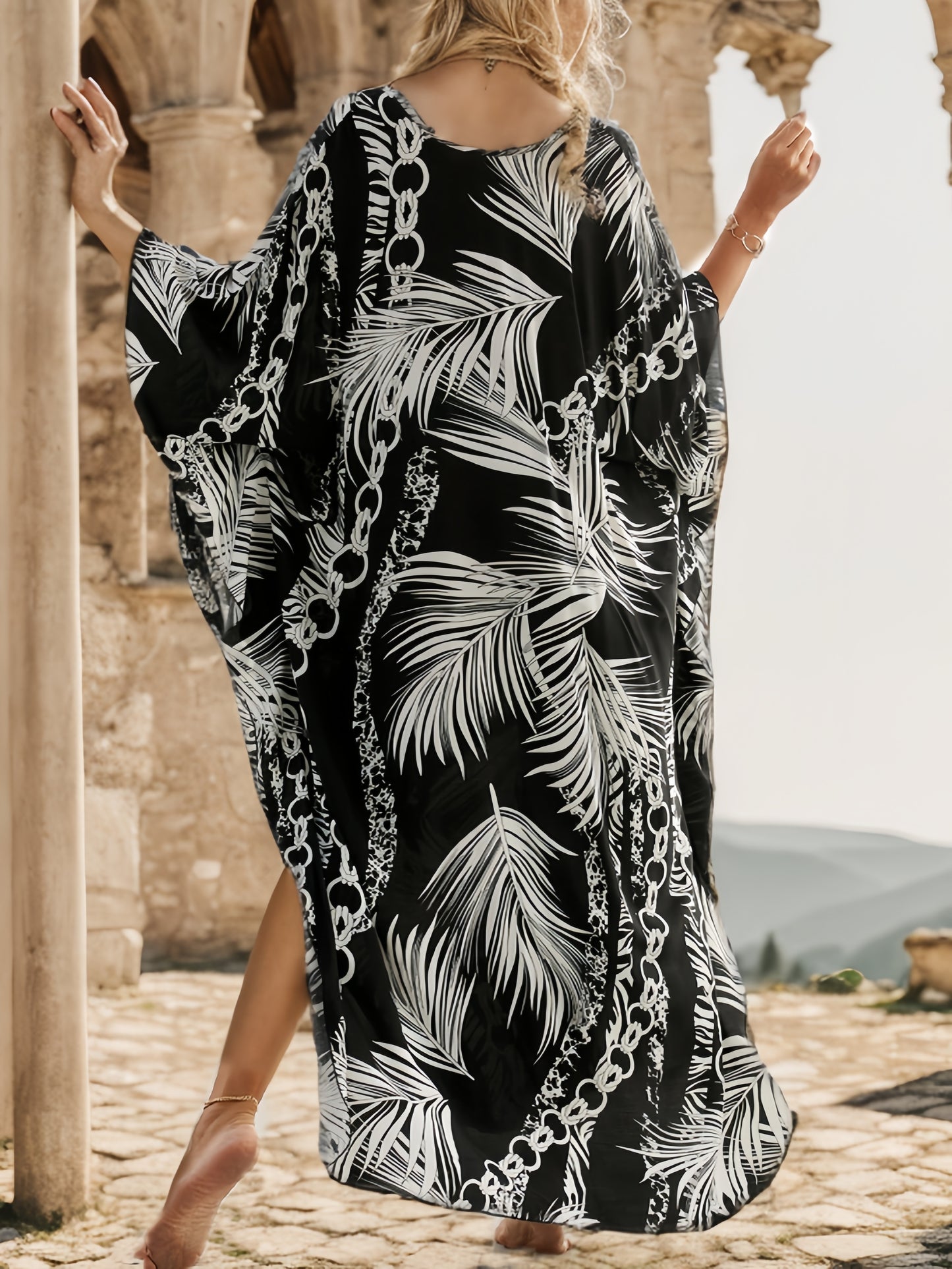 EDOLYNSA Plus Size Boho V-Neck Kaftan - Women's Tropical Pattern Beach Dress with Split Detail, Half Sleeves in 100% Viscose Fabric