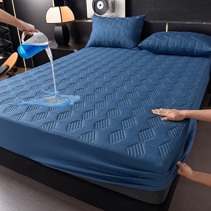 Waterproof mattress protector cover, machine washable with soft comfort fit. Suitable for hotel, living room, or bedroom. Made with polyester outer and PU inner, quilted with twill weave